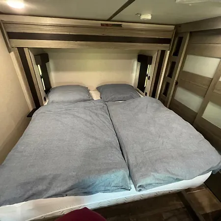 Us Wohnauflieger Luxus * Drebkau