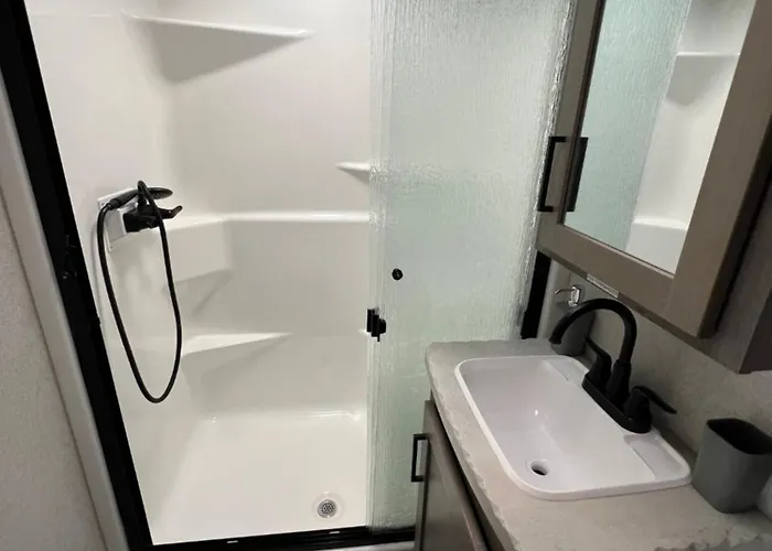 Us Wohnauflieger Luxus Camping Drebkau