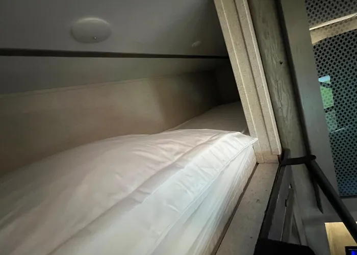 Us Wohnauflieger Luxus * Drebkau